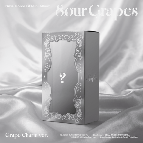 NiziU - 1st Mini Album [Sour Grapes] Grape Charm Ver. / GIFT - Baro7 Best Kpop Store